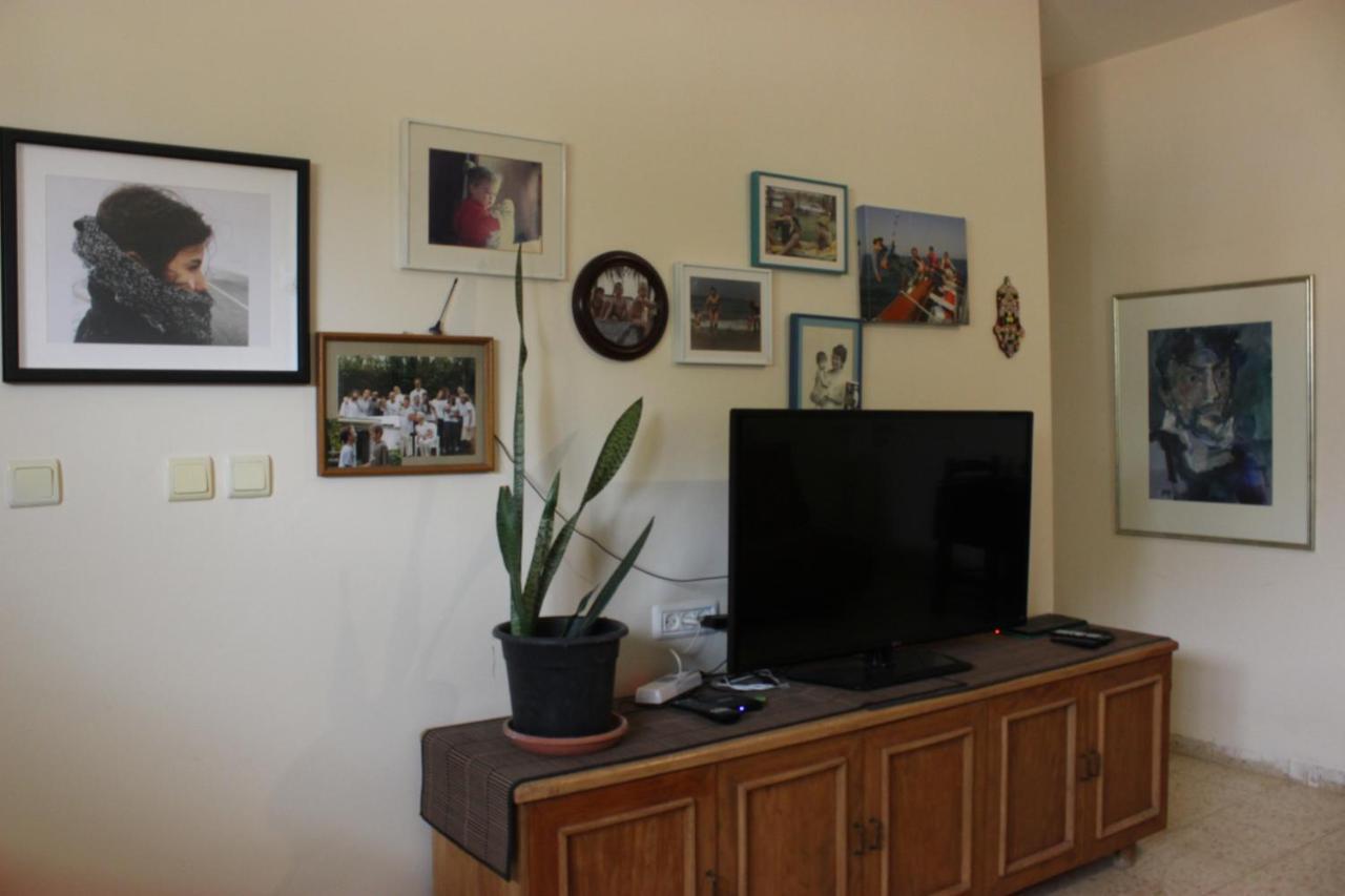 Ferienwohnung Chez Rothman Sublet Shadmot Devora Exterior foto