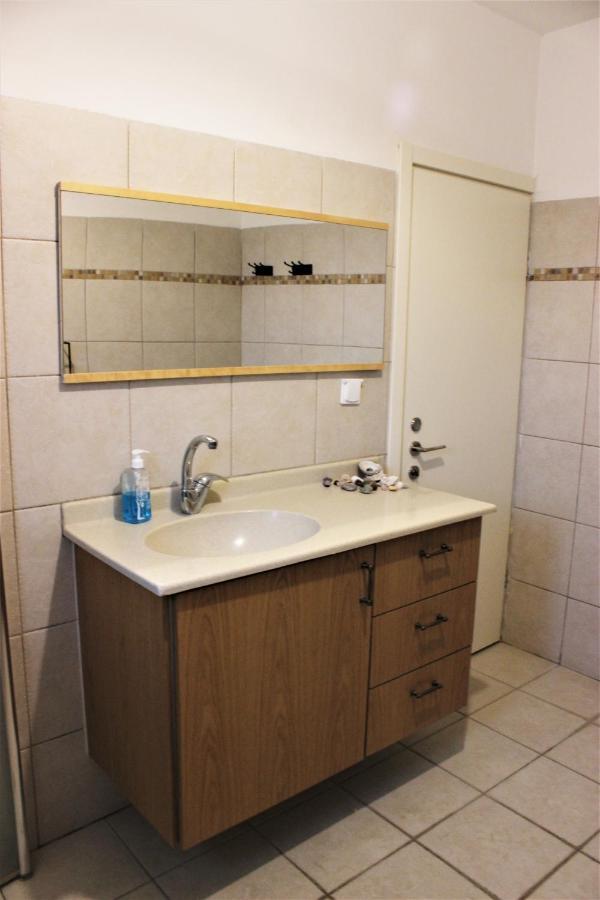 Ferienwohnung Chez Rothman Sublet Shadmot Devora Exterior foto