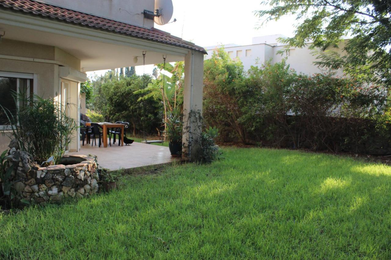 Ferienwohnung Chez Rothman Sublet Shadmot Devora Exterior foto